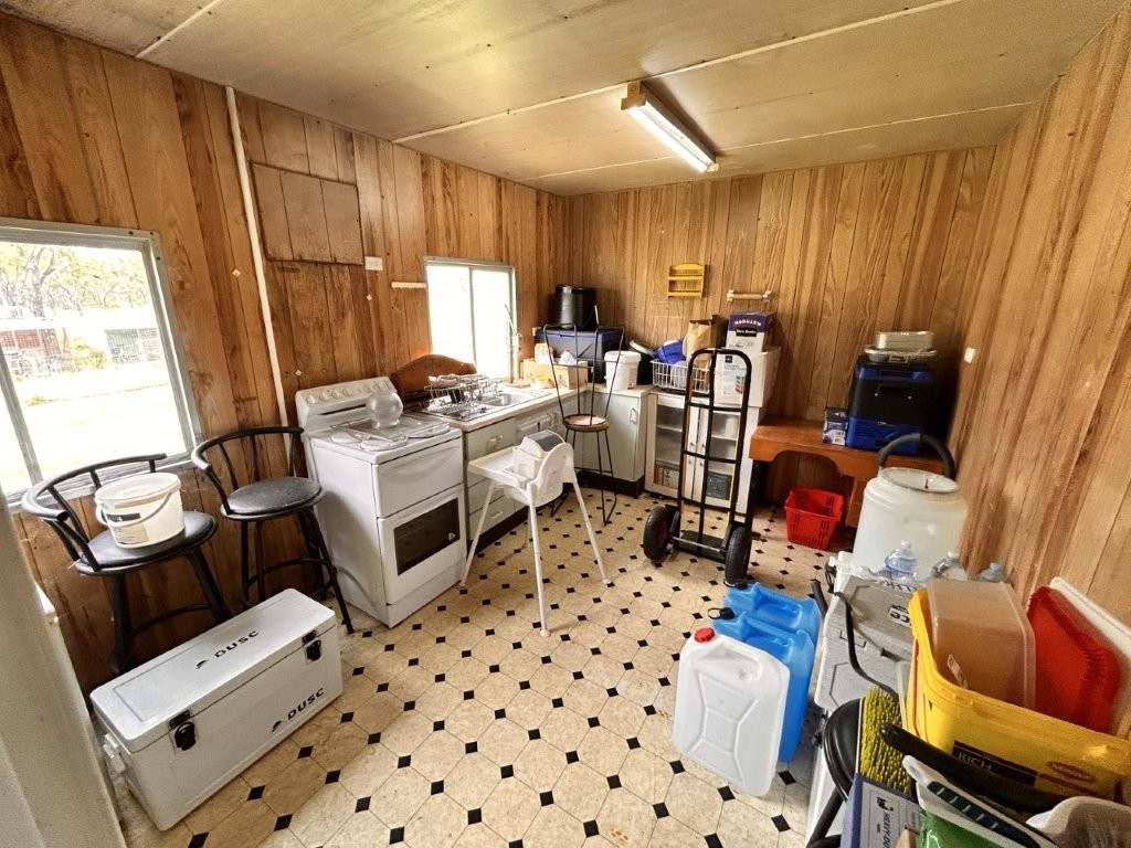 240 Old Dalrymple Road, Breddan For Sale by Farmbuy.com - image 22