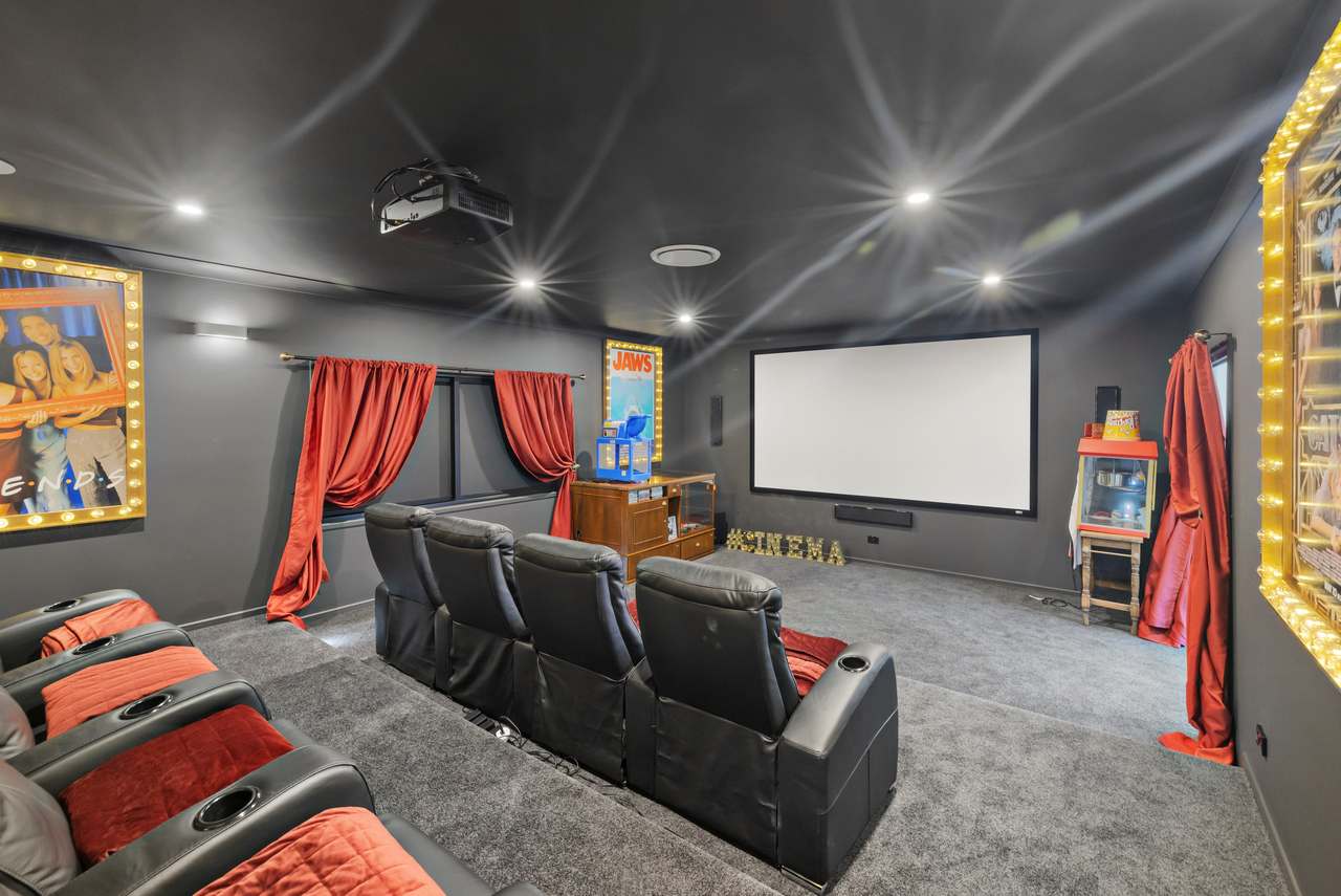 72 Elisabeth Valley Place, Ilkley For Sale by Farmbuy.com - image 15