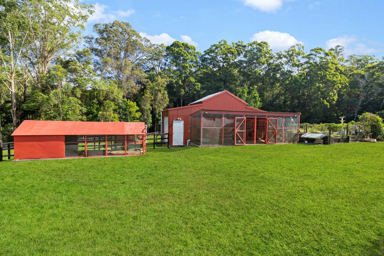 72 Elisabeth Valley Place, Ilkley For Sale by Farmbuy.com - image 5