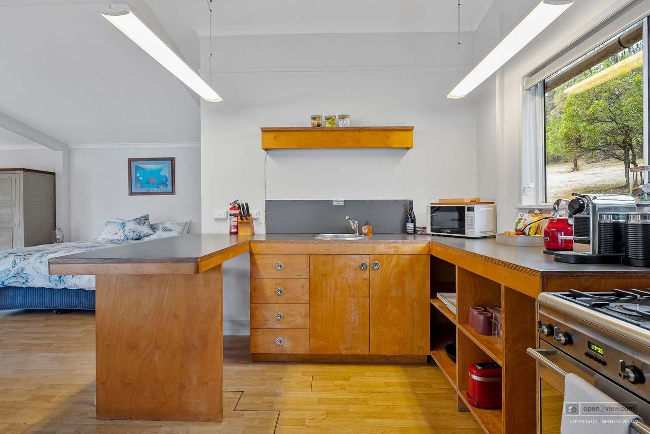 76 Wisbys Road, North Bruny For Sale by Farmbuy.com - image 15