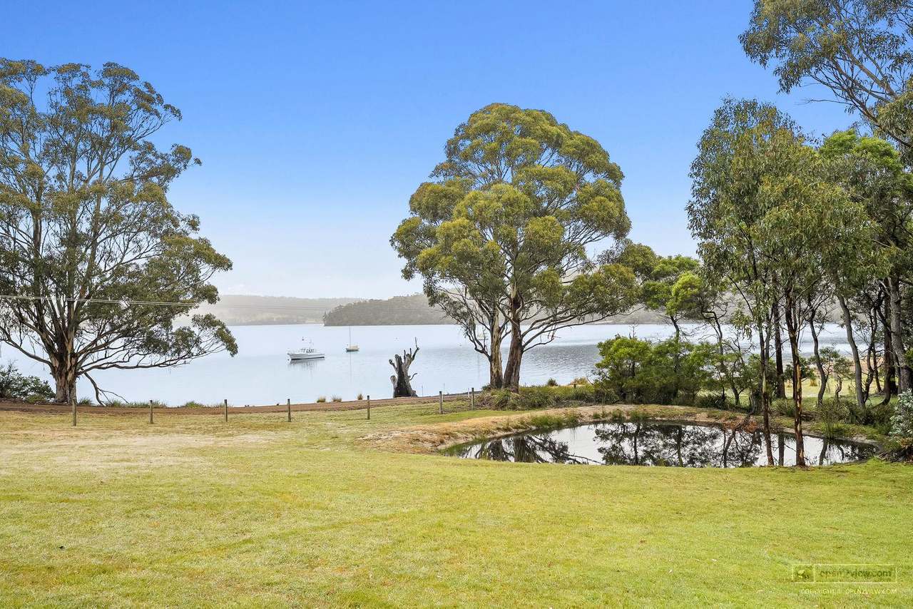76 Wisbys Road, North Bruny For Sale by Farmbuy.com - image 2