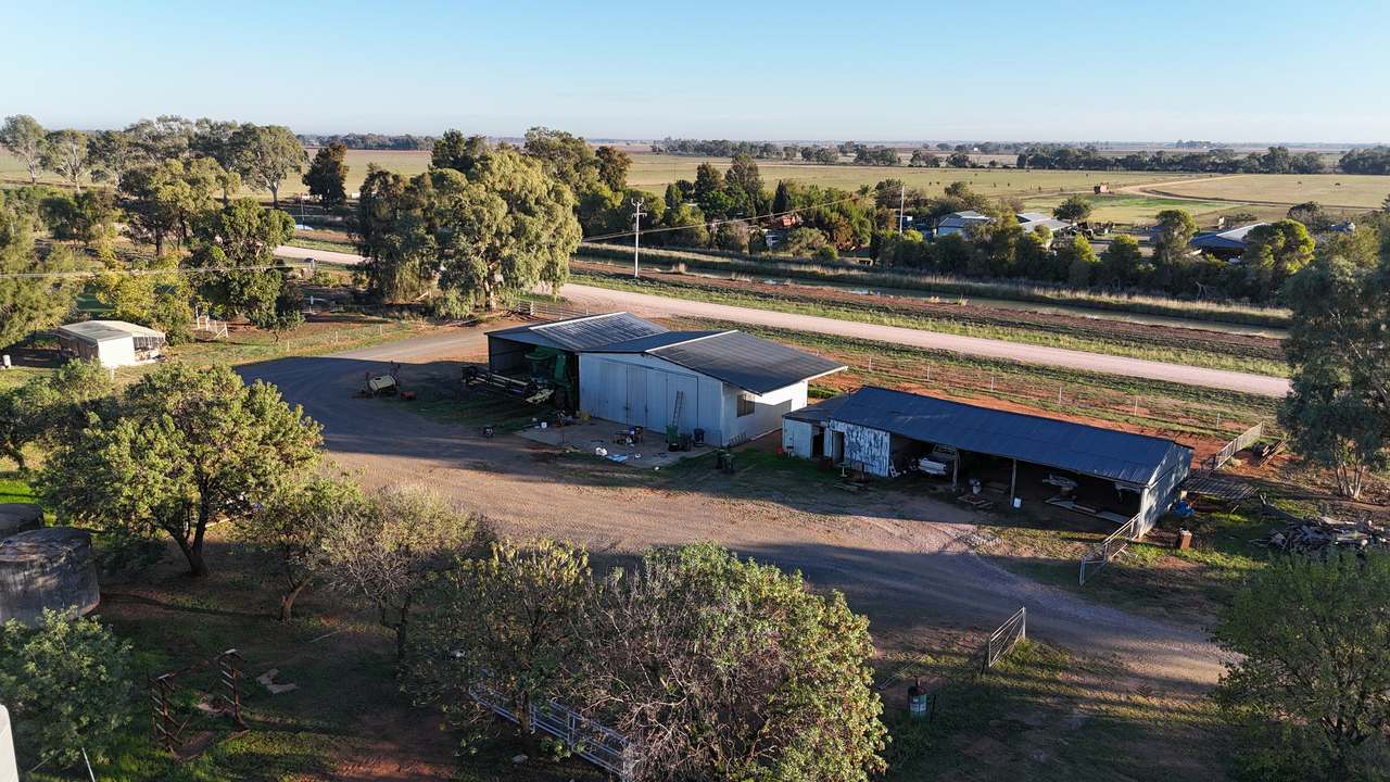 418 Gaston Road, Coleambally For Sale by Farmbuy.com - image 9
