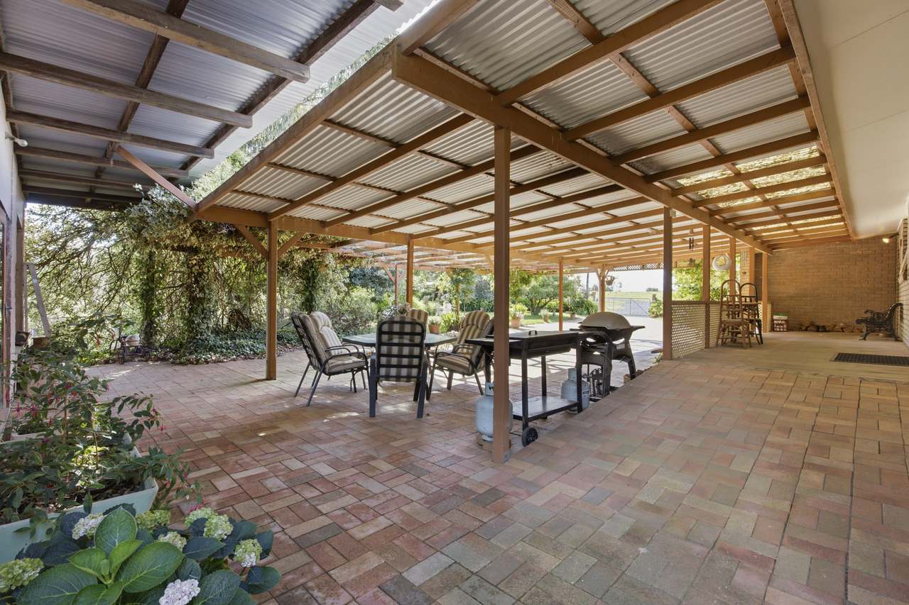 8815 Kings Highway, Bungendore For Sale by Farmbuy.com - image 22