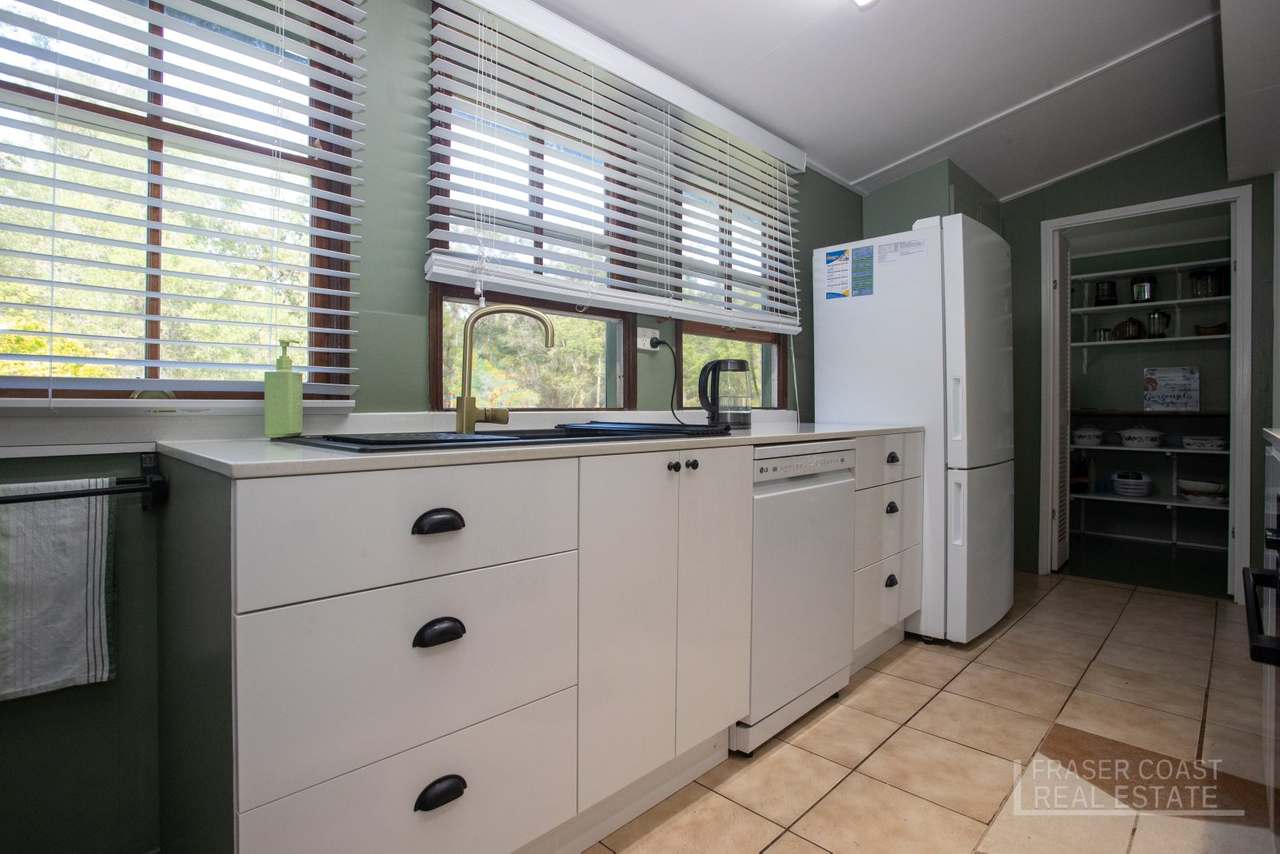 205 Petersen Road, Owanyilla For Sale by Farmbuy.com - image 15