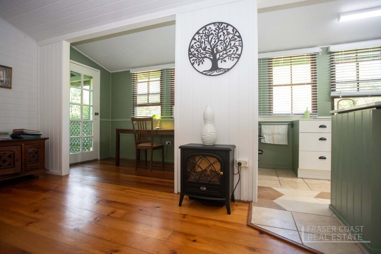 205 Petersen Road, Owanyilla For Sale by Farmbuy.com - image 17