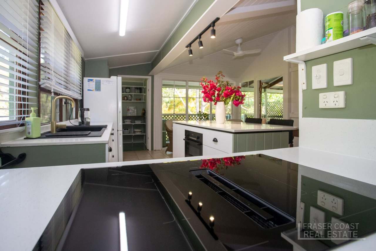 205 Petersen Road, Owanyilla For Sale by Farmbuy.com - image 13