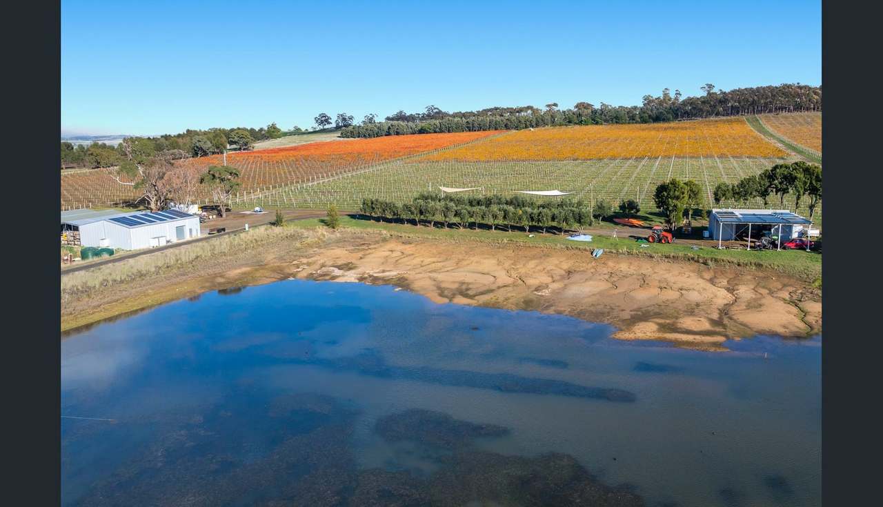 2115 Burke and Wills Track, Baynton For Sale by Farmbuy.com - image 12