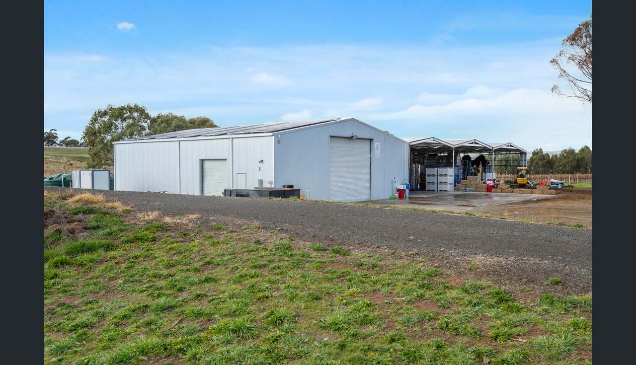 2115 Burke and Wills Track, Baynton For Sale by Farmbuy.com - image 11