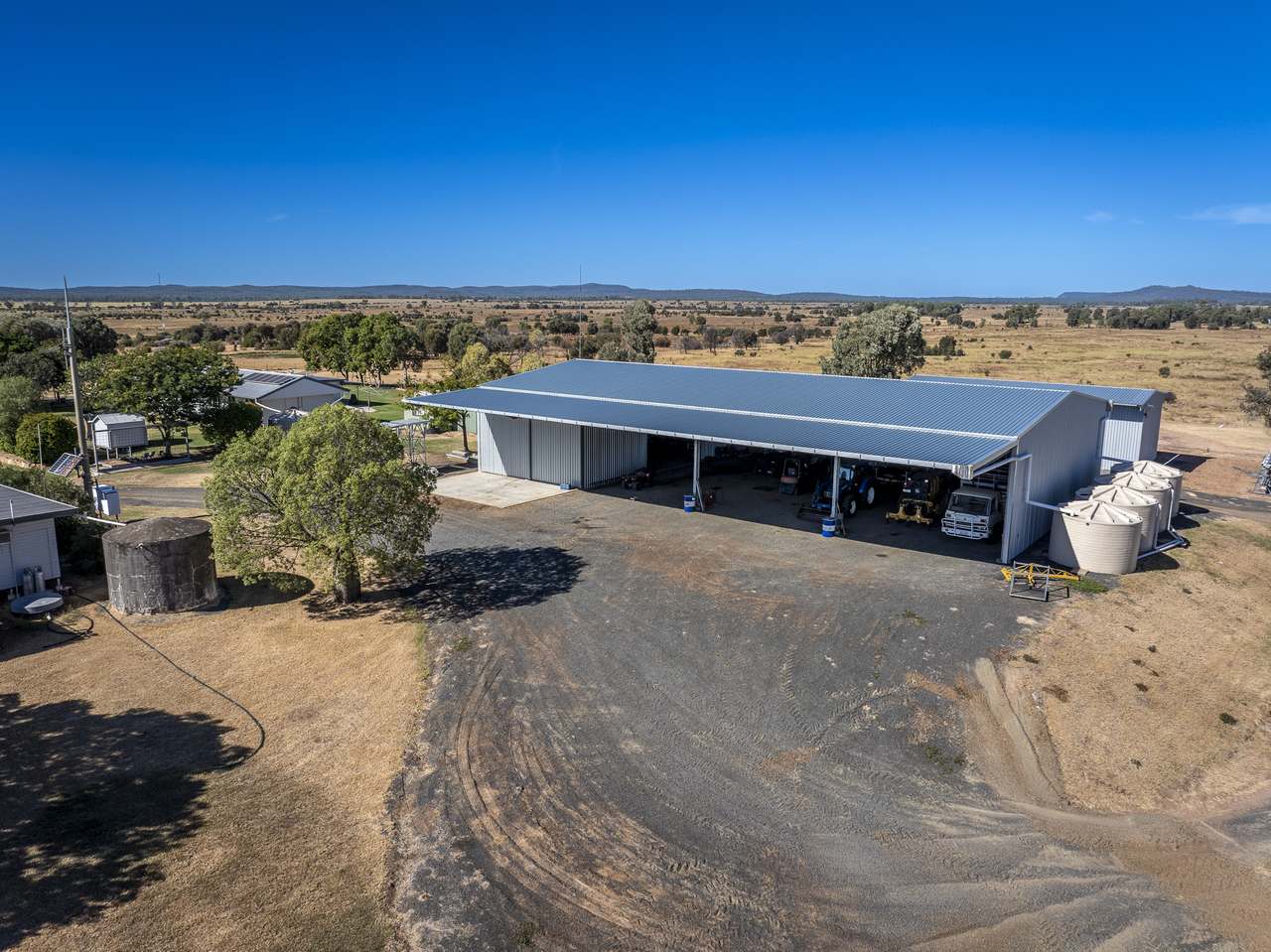 13238 Carnarvon Highway, Rolleston For Sale by Farmbuy.com - image 19