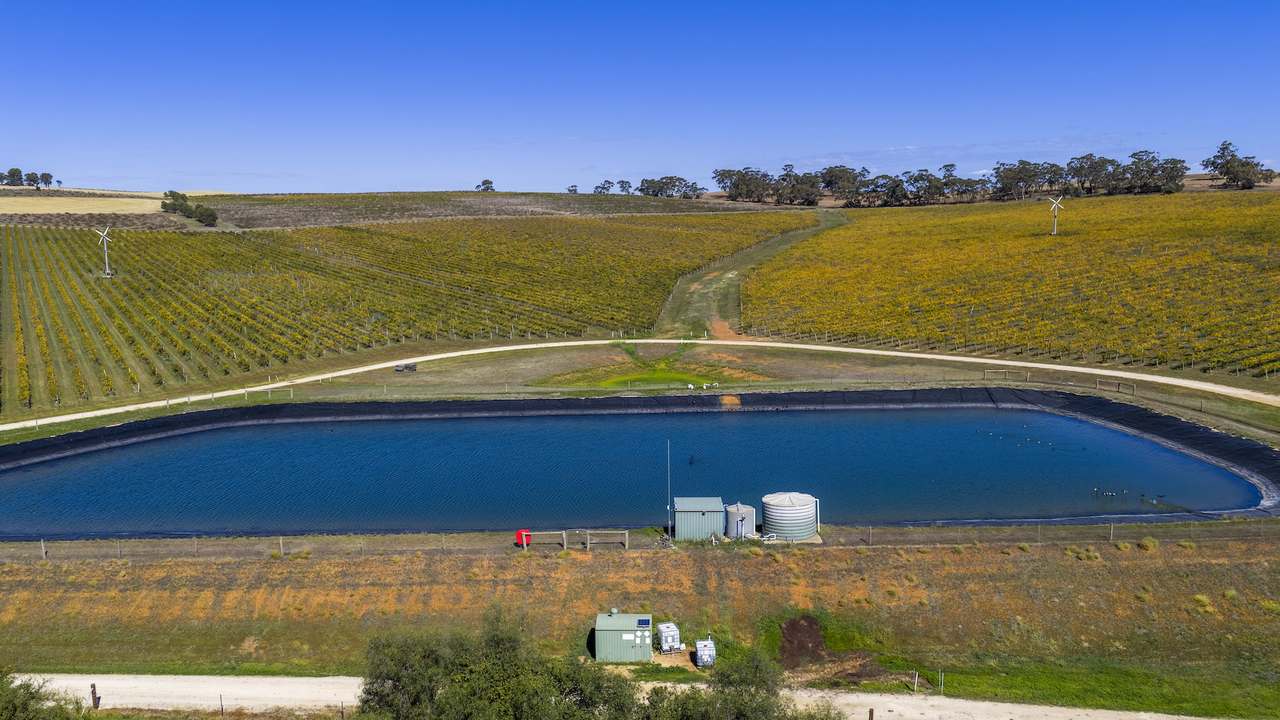 67 Greenwood Park Road, Auburn For Sale by Farmbuy.com - image 18