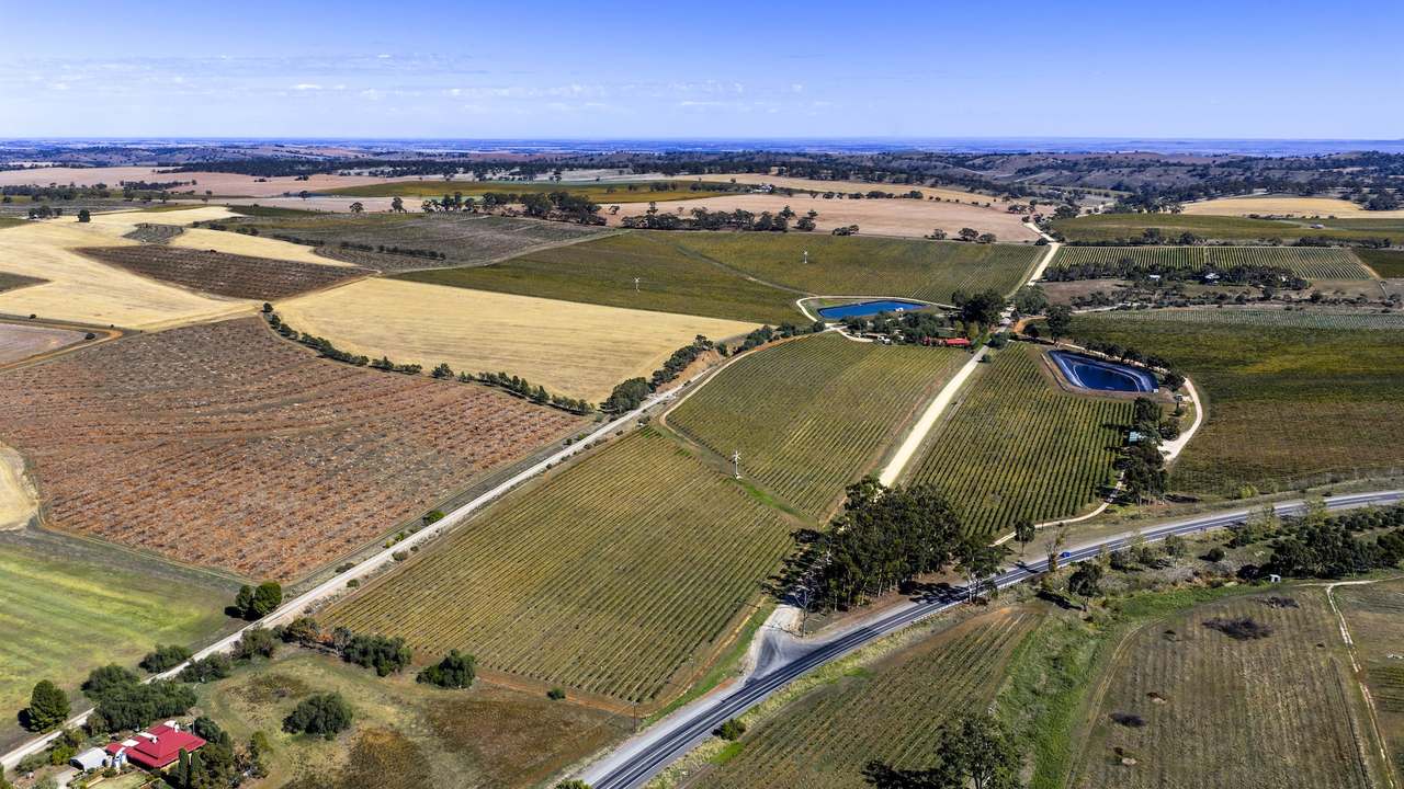 67 Greenwood Park Road, Auburn For Sale by Farmbuy.com - image 28
