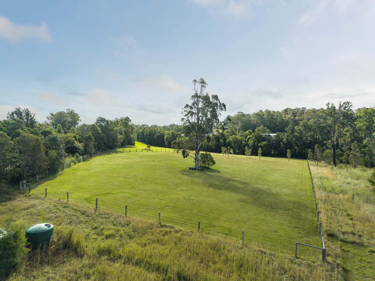 105 Thoroughbred Close, Nana Glen For Sale by Farmbuy.com - image 8
