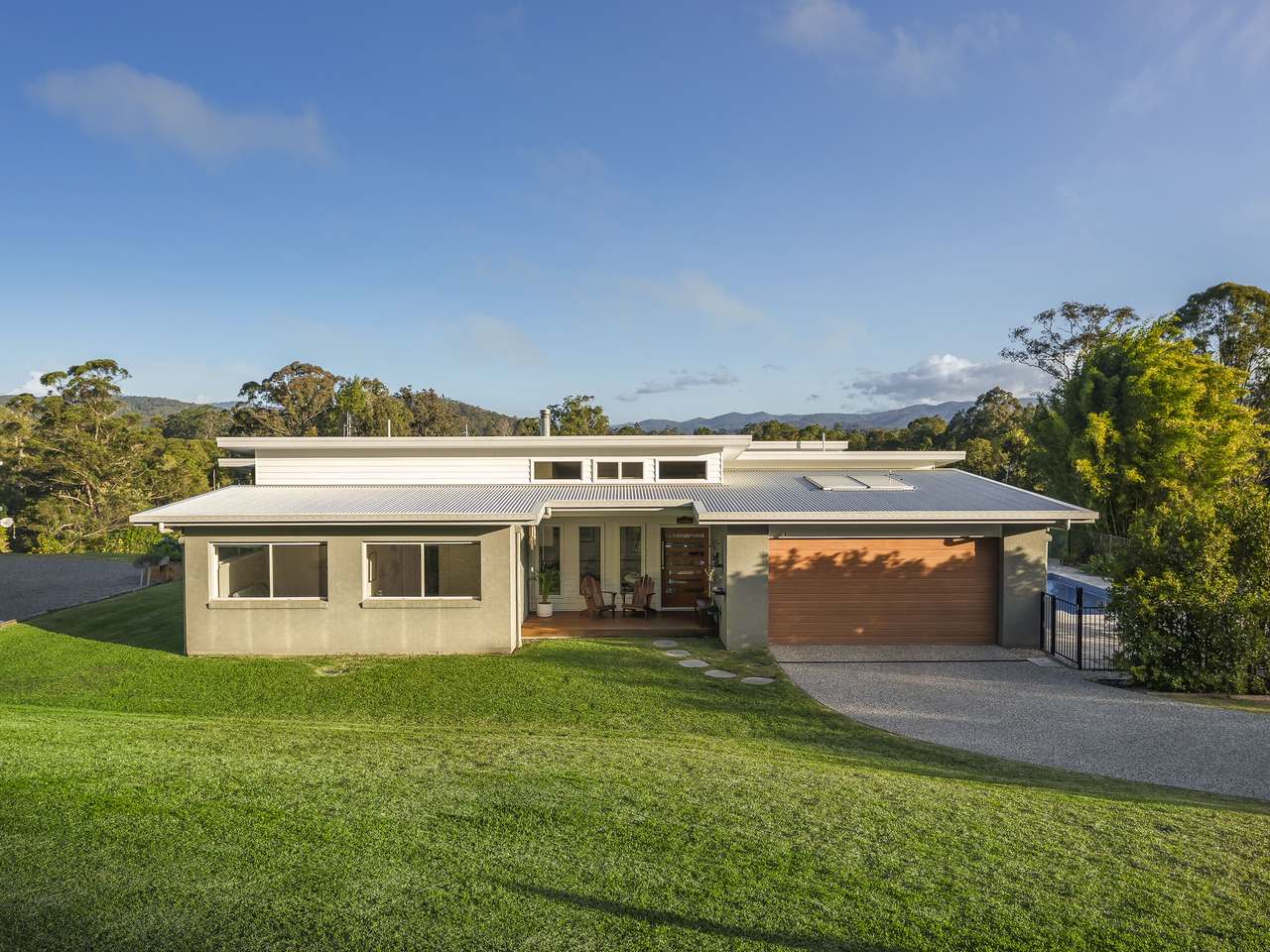 105 Thoroughbred Close, Nana Glen For Sale by Farmbuy.com - image 19
