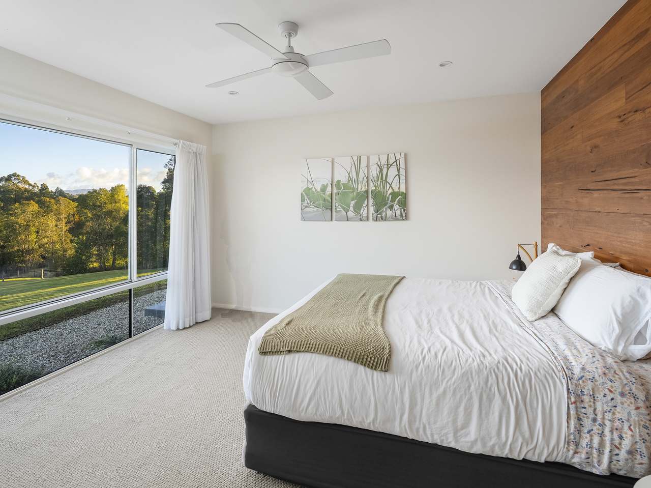 105 Thoroughbred Close, Nana Glen For Sale by Farmbuy.com - image 11