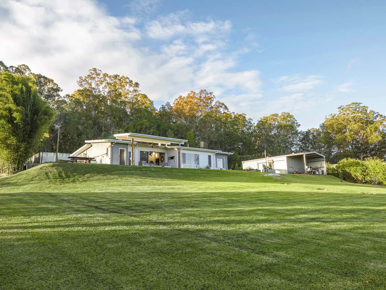 105 Thoroughbred Close, Nana Glen For Sale by Farmbuy.com - image 21