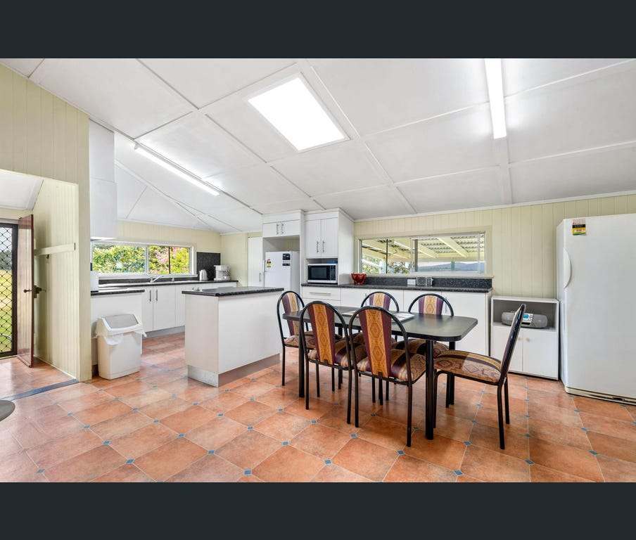 219 Stanfield Road, Teviotville For Sale by Farmbuy.com - image 5
