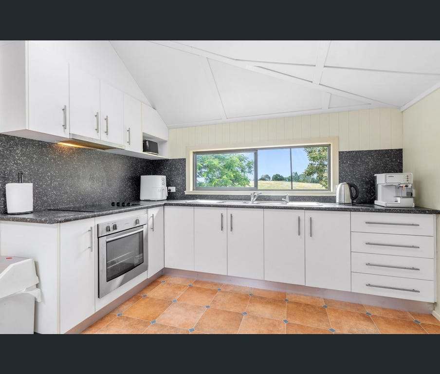 219 Stanfield Road, Teviotville For Sale by Farmbuy.com - image 2
