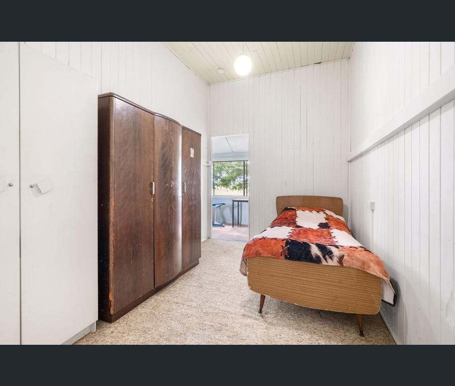 219 Stanfield Road, Teviotville For Sale by Farmbuy.com - image 10