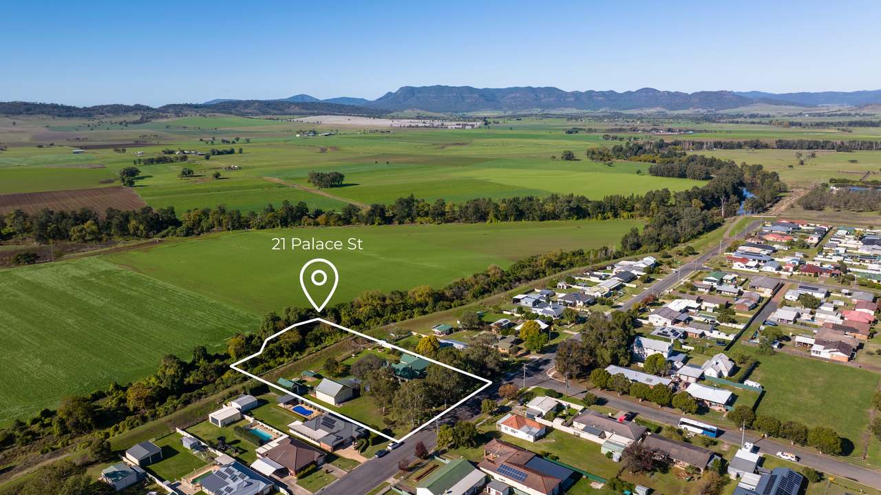 21-23 Palace Street, Denman For Sale by Farmbuy.com - image 1