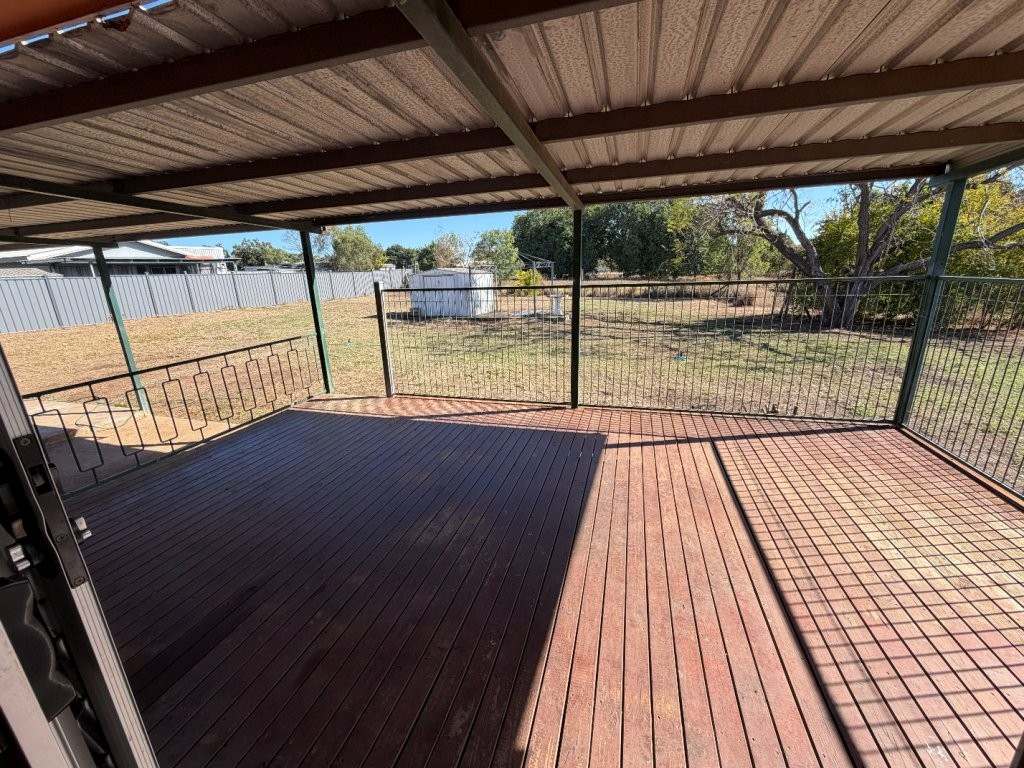 13 Dundee Street, Queenton For Sale by Farmbuy.com - image 20