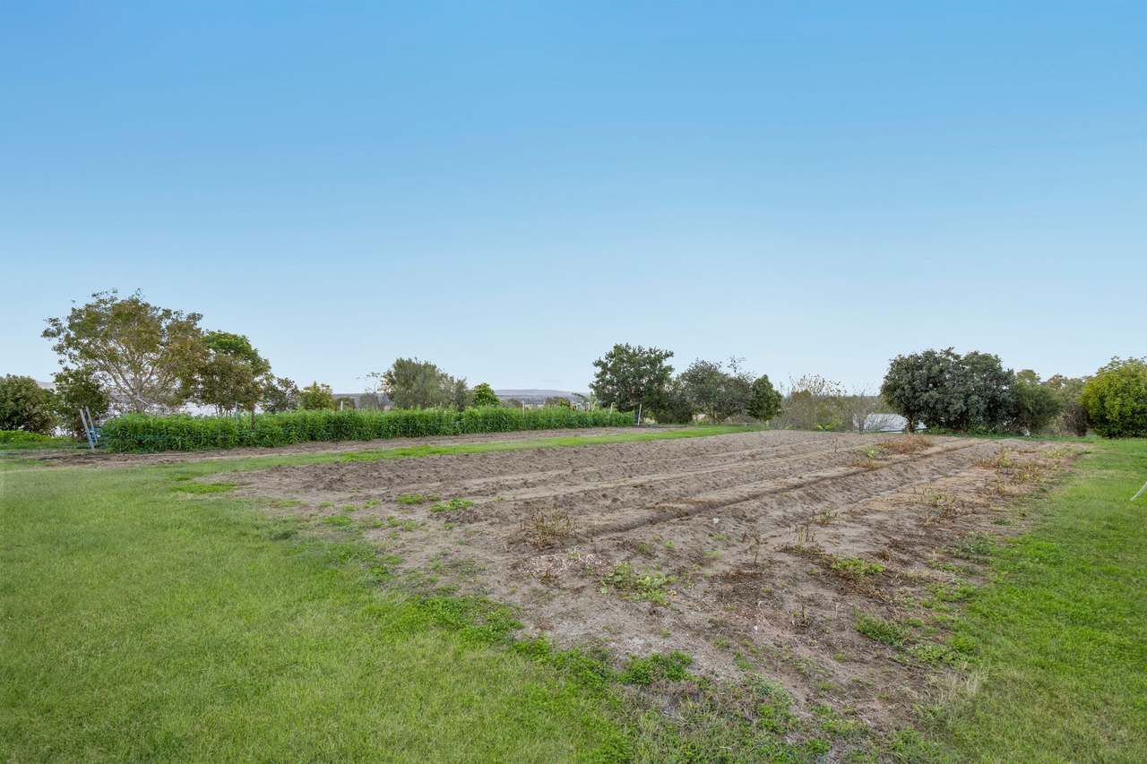 5 Old Warwick Road, Peak Crossing For Sale by Farmbuy.com - image 32