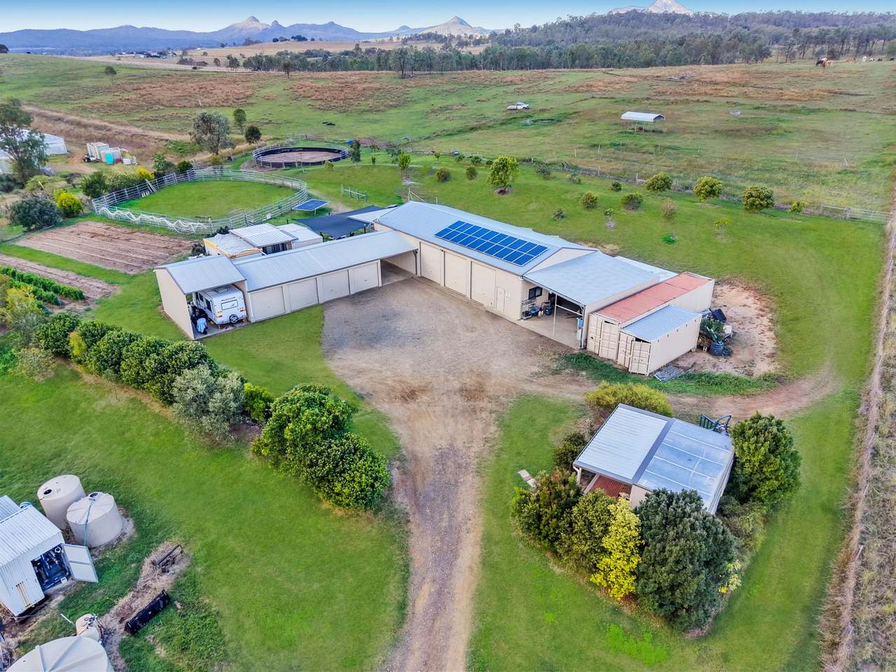 5 Old Warwick Road, Peak Crossing For Sale by Farmbuy.com - image 13