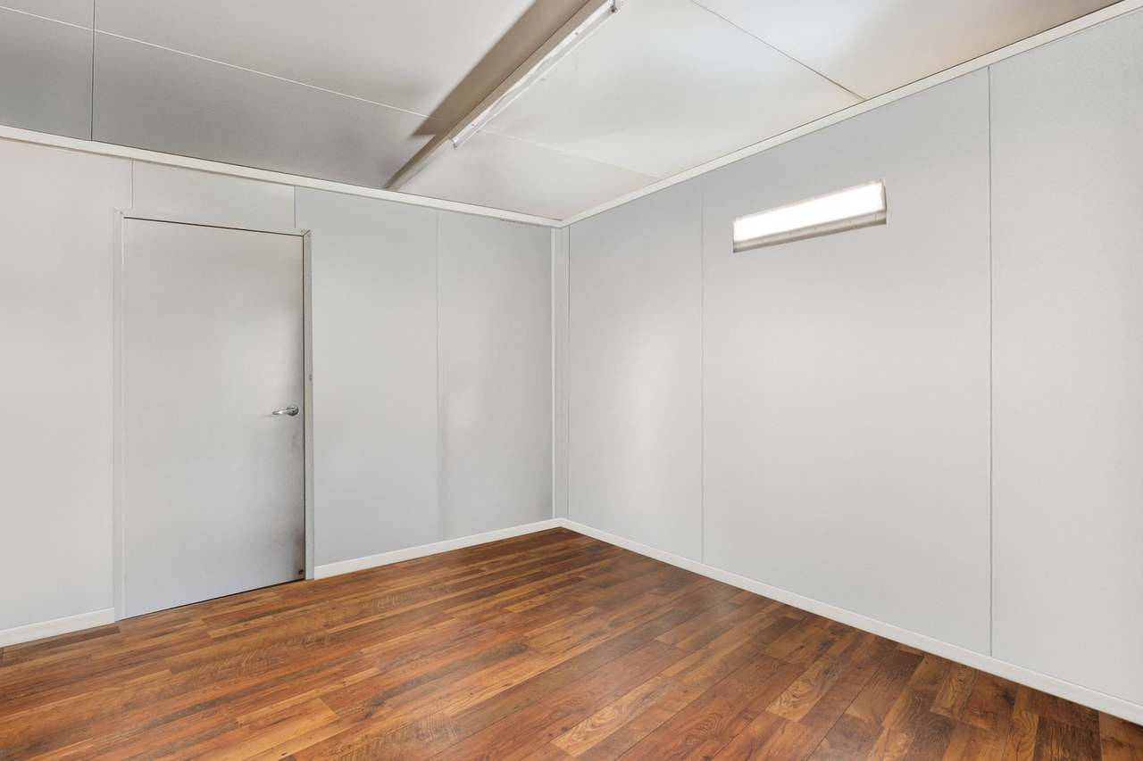 5 Old Warwick Road, Peak Crossing For Sale by Farmbuy.com - image 29