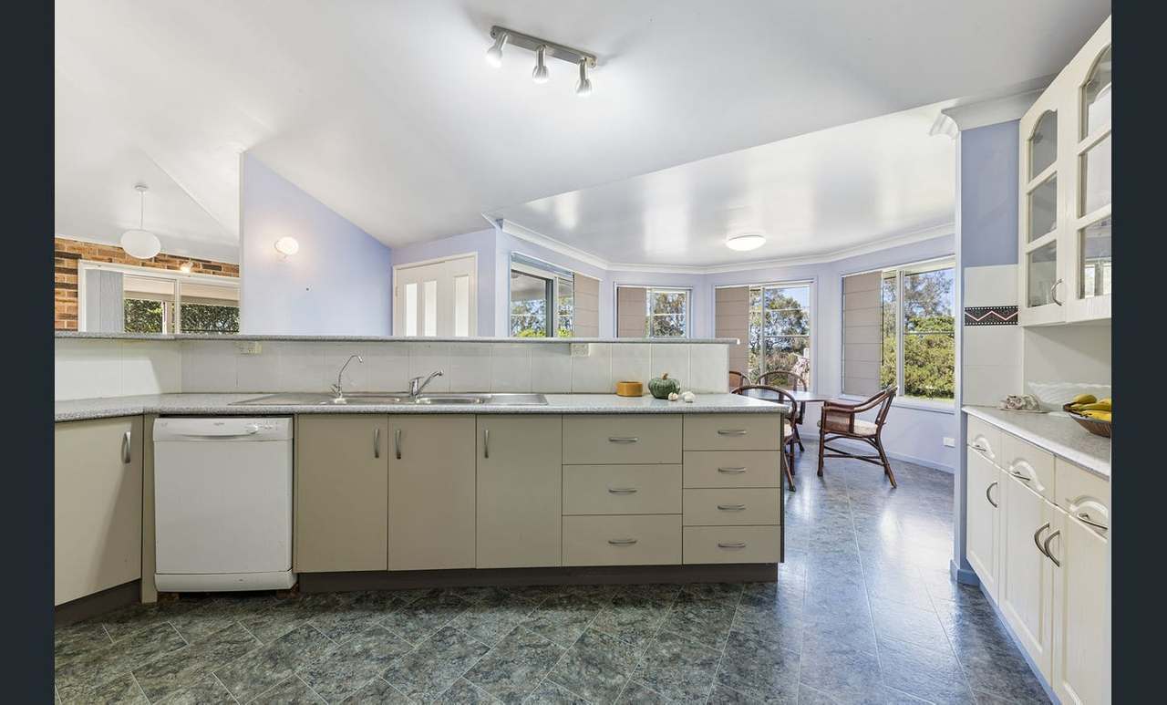 51 Garretts Lane, Mororo For Sale by Farmbuy.com - image 11