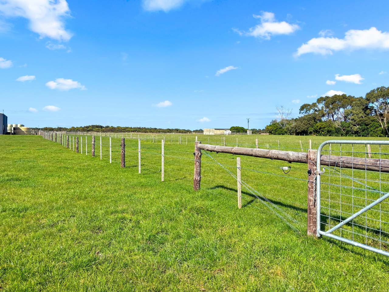 23583 Riddoch Highway, Port Macdonnell For Sale by Farmbuy.com - image 13