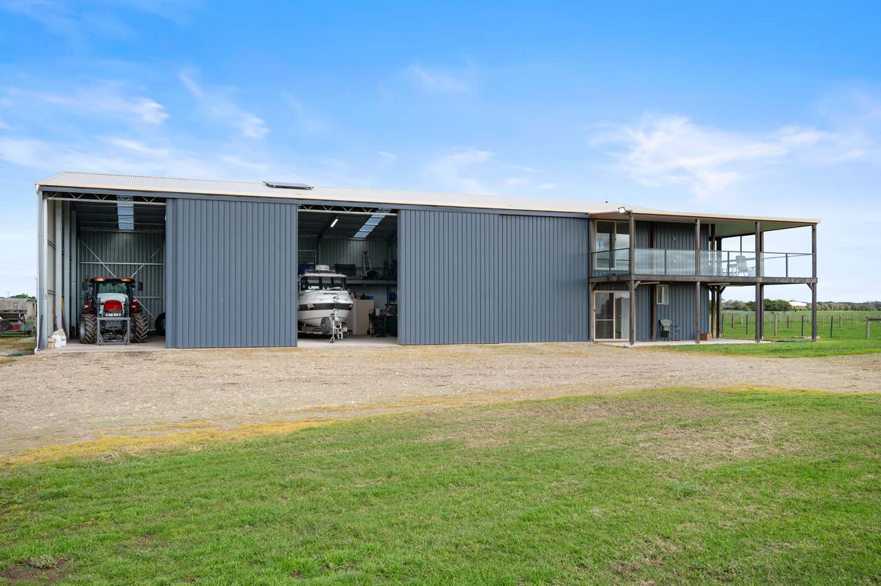 23583 Riddoch Highway, Port Macdonnell For Sale by Farmbuy.com - image 1