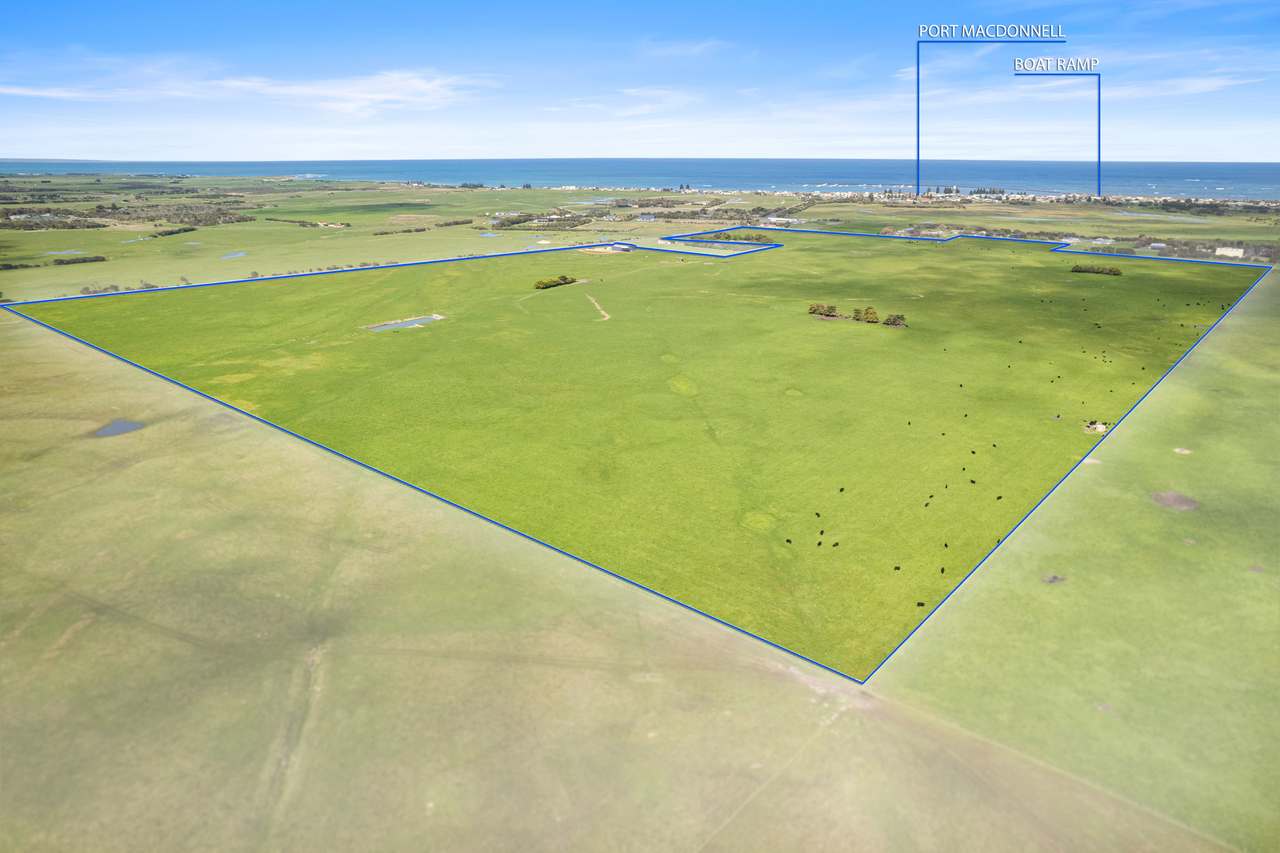 23583 Riddoch Highway, Port Macdonnell For Sale by Farmbuy.com - image 9