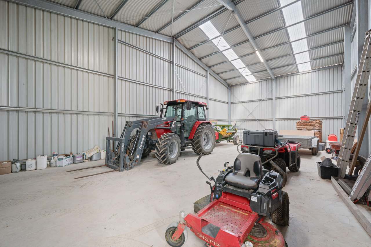 23583 Riddoch Highway, Port Macdonnell For Sale by Farmbuy.com - image 7