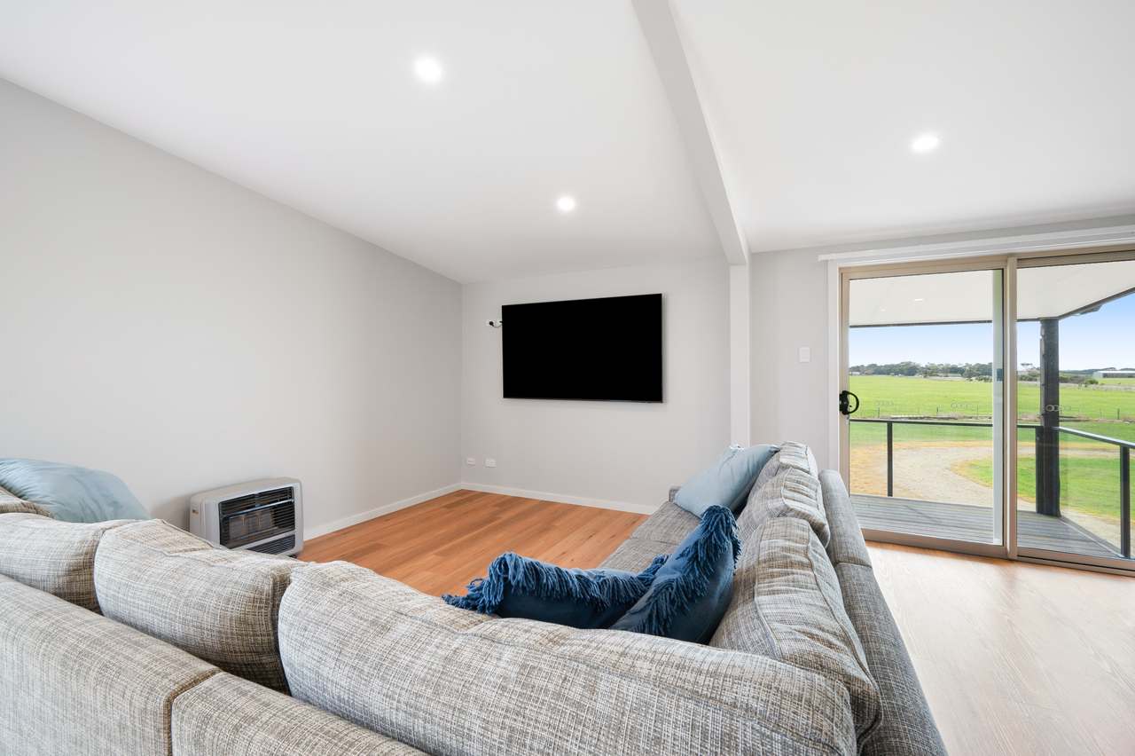 23583 Riddoch Highway, Port Macdonnell For Sale by Farmbuy.com - image 18