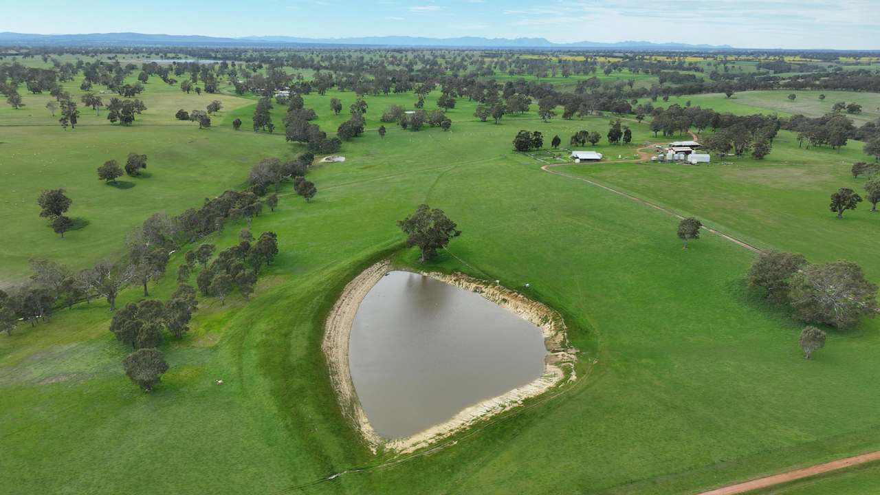 82 Jardines Road, Balmoral For Sale by Farmbuy.com - image 23