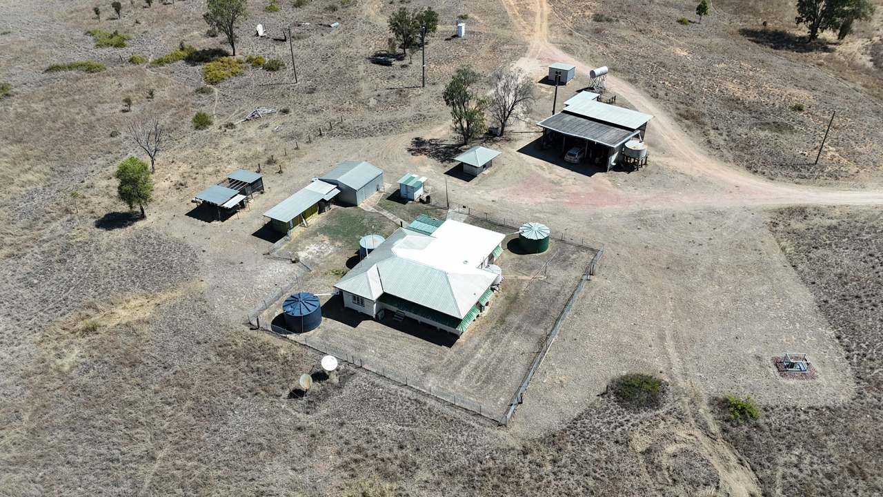 “Springvale”, Willows Gemfields For Sale by Farmbuy.com - image 15
