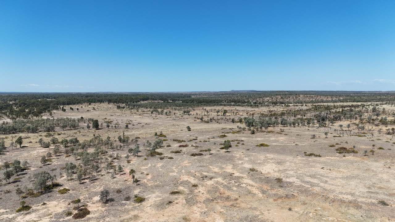 “Springvale”, Willows Gemfields For Sale by Farmbuy.com - image 6