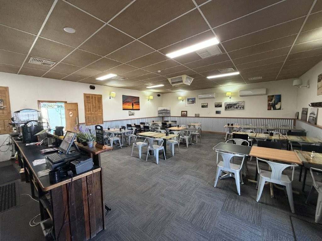 64 Goldring Street, Richmond For Sale by Farmbuy.com - image 17