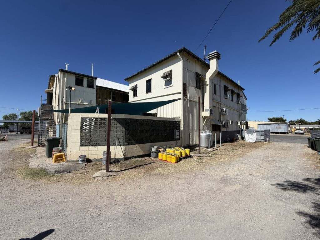 64 Goldring Street, Richmond For Sale by Farmbuy.com - image 6