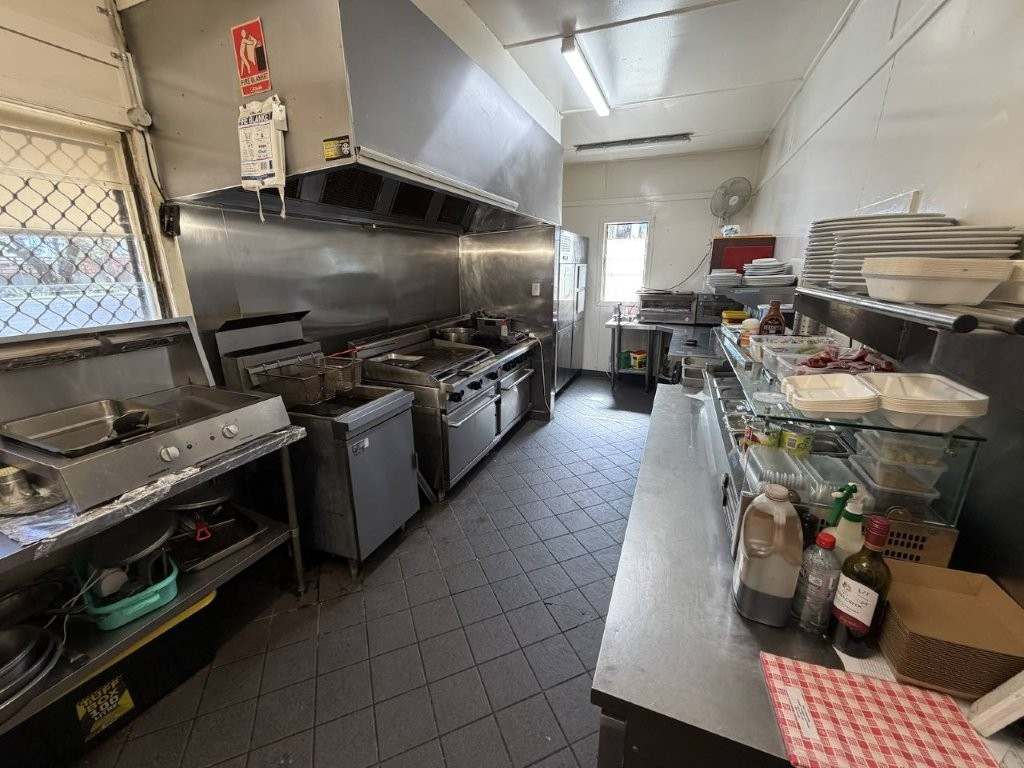 64 Goldring Street, Richmond For Sale by Farmbuy.com - image 22