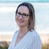 Terri Regent - Ray White Batemans Bay & Moruya