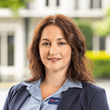 Alice Ridgway - QLD Hot Property
