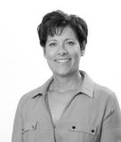 Stephanie Lloyd-Smith - Zephyr Real Estate