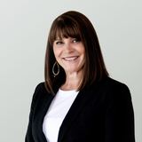 Shona Halahan - Belle Property Daylesford