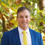 Nik Patek - Ray White Rural Victoria