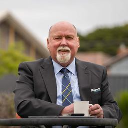 Gerald Davies - 