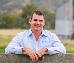 Damien Smith - 