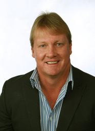 Brad Neven - 
