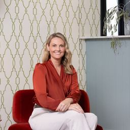 Amber Sealey - 