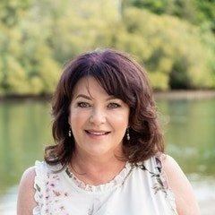 Bernadette Brushe - 