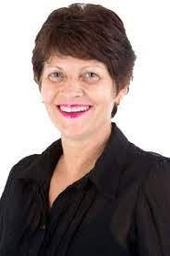 Amanda Ahern - 